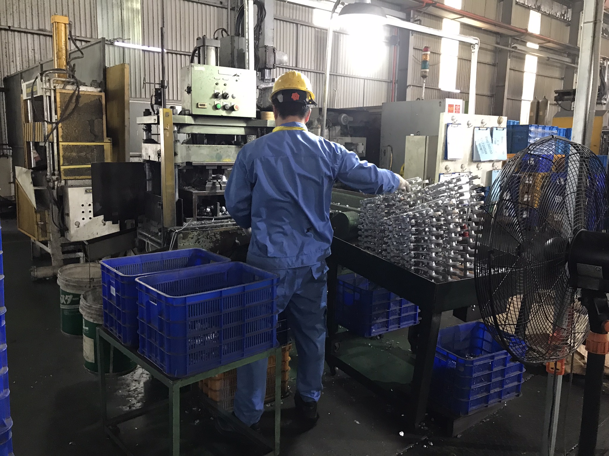 Stamping machine.JPEG